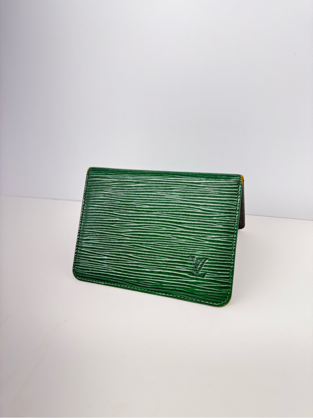 Louis Vuitton Green Epi Leather Bi-Fold Card Holder
